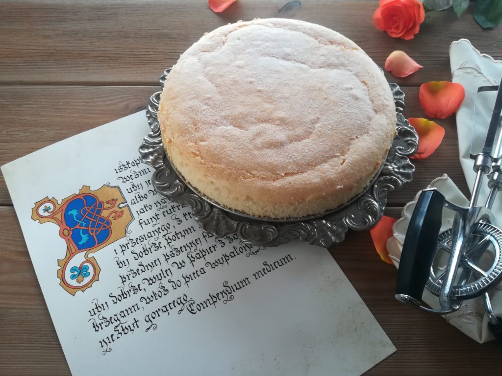 biszkopt nieopadający, najlepszy przepis na biszkopt, staropolski przepis na biszkopt, biszkopt niezwadny, najlepsza receptura na biszkopt, najstarszy przepis na biszkopt, biszkopt prababci, co zrobić, żeby biszkopt nie opadł, sekret dobrego biszkoptu